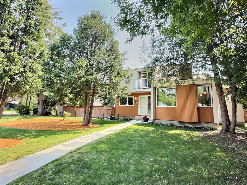Exterior of 264 Riel Avenue, Bright Oaks, Winnipeg